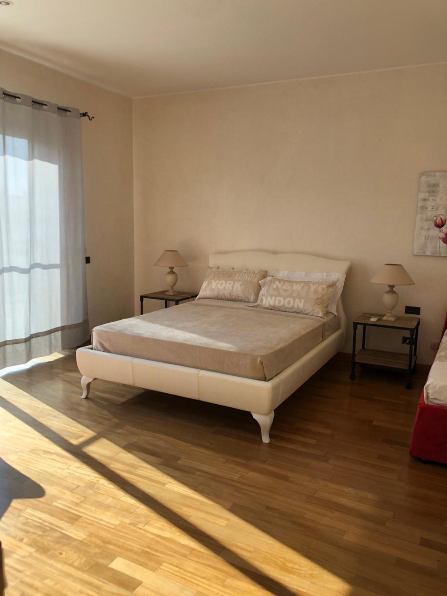 Lanna B&B Novoli Екстериор снимка